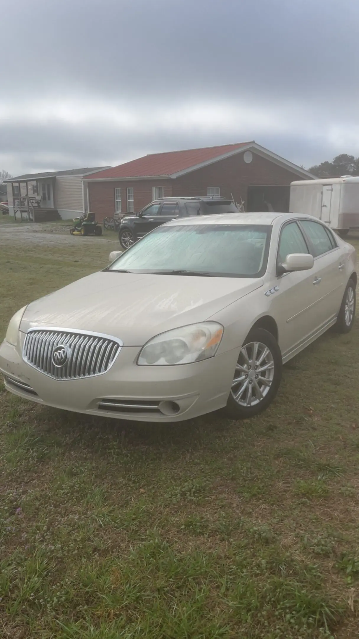 2010 Buick Lucerne $3500 Obo